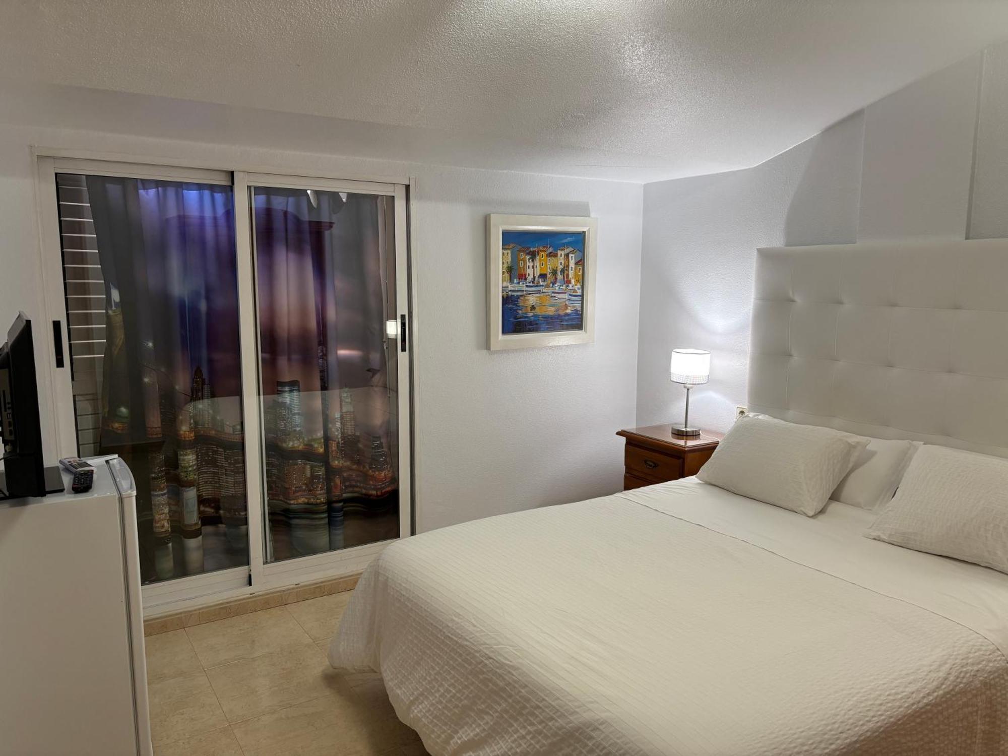 Apartamentos Turisticos Juanita "Ope" 아르체나 외부 사진